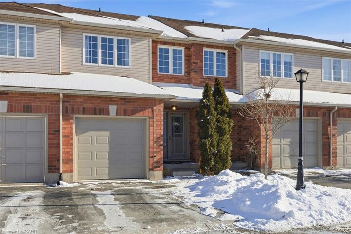 Photo de la propriété:  174 Highbury Drive 11  ON L8J 3T8 