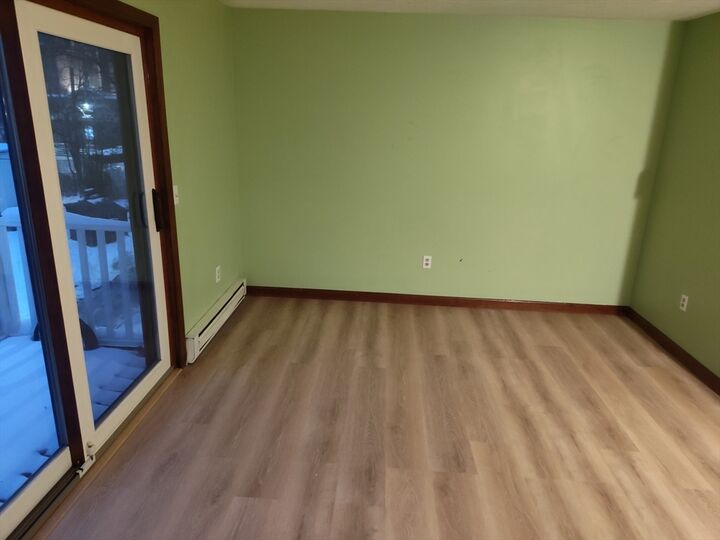 Property Photo:  15 Houghton St 9  MA 01604 