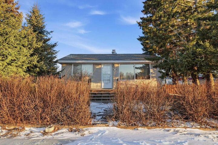 Photo de la propriété: 317 Centre Street AB T0M 0R0