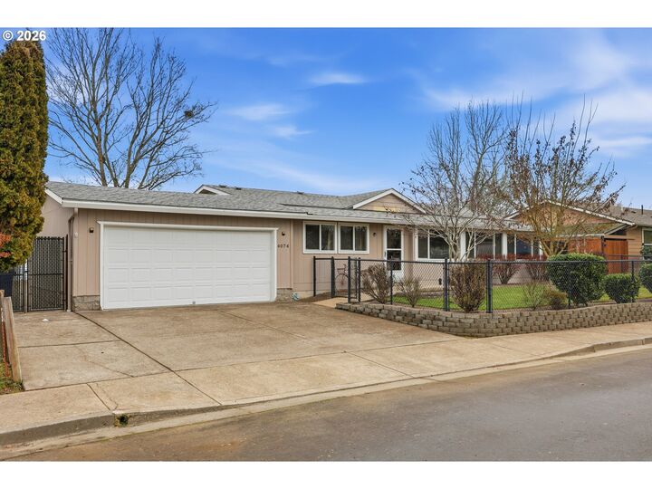 Property Photo:  4074 NE Vernon St  OR 97305 