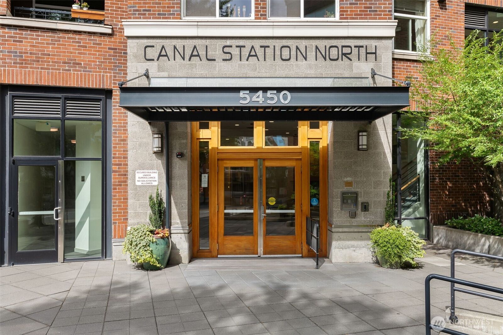 Property Photo: 5450 Leary Avenue NW 544 WA 98107