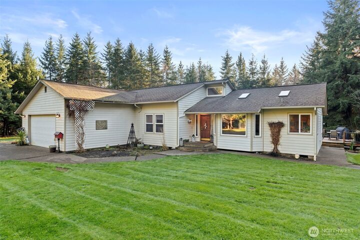 Property Photo:  123  Cherry Ln.  WA 98532 