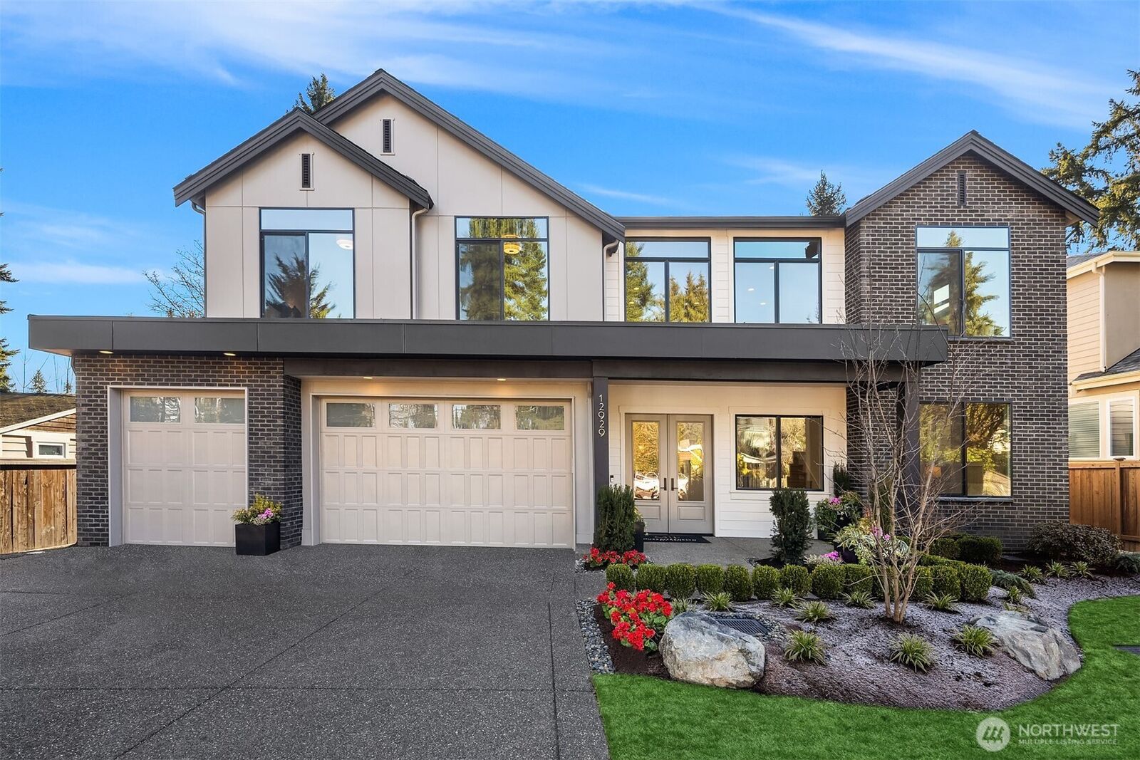 Property Photo: 12929 NE 112th Street WA 98033