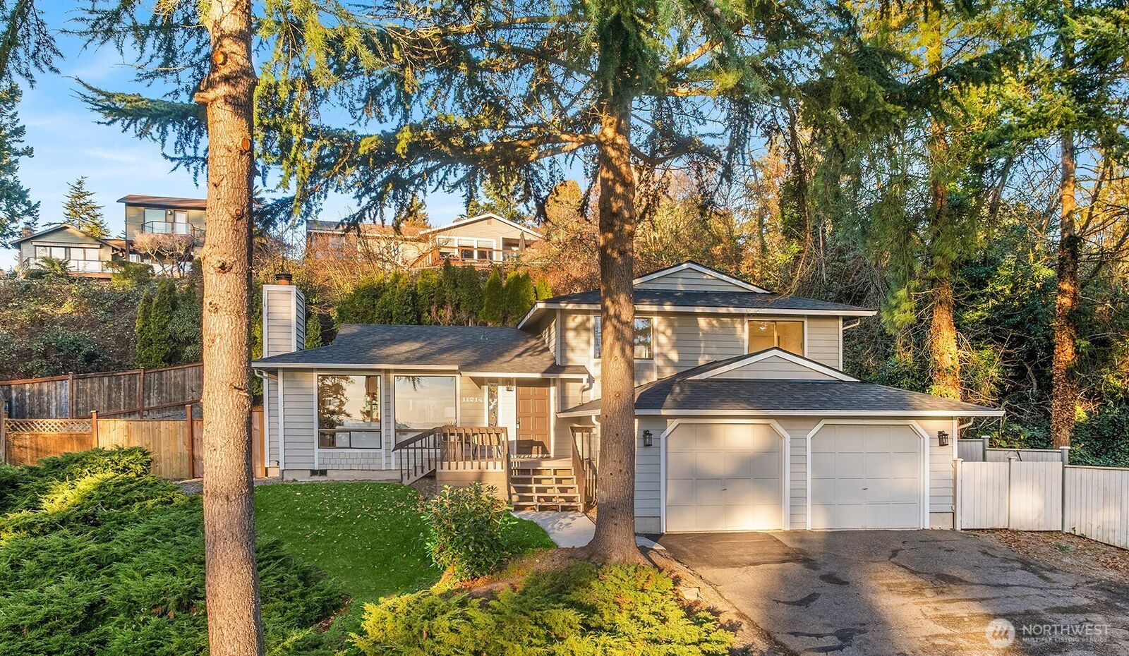 Property Photo: 11214 80th Avenue NE WA 98034