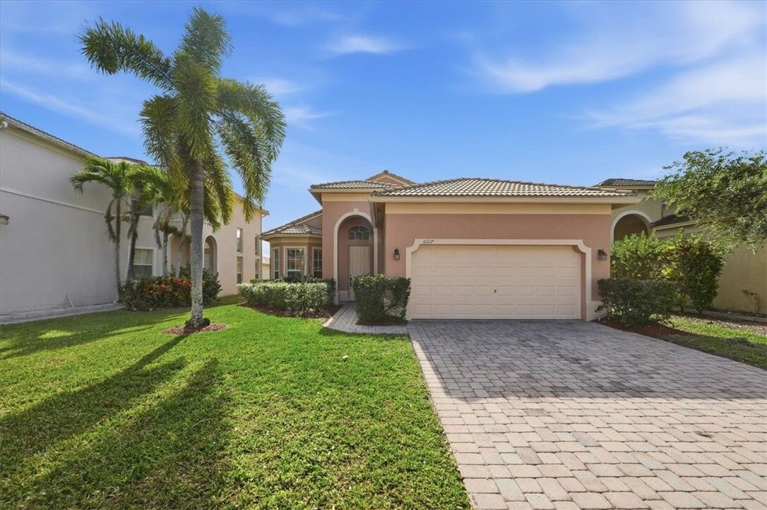 Property Photo:  6217 Spring Lake Terrace  FL 34951 