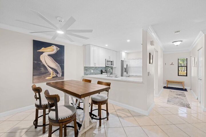 Property Photo:  9193 Pecky Cypress Lane 6F  FL 33428 