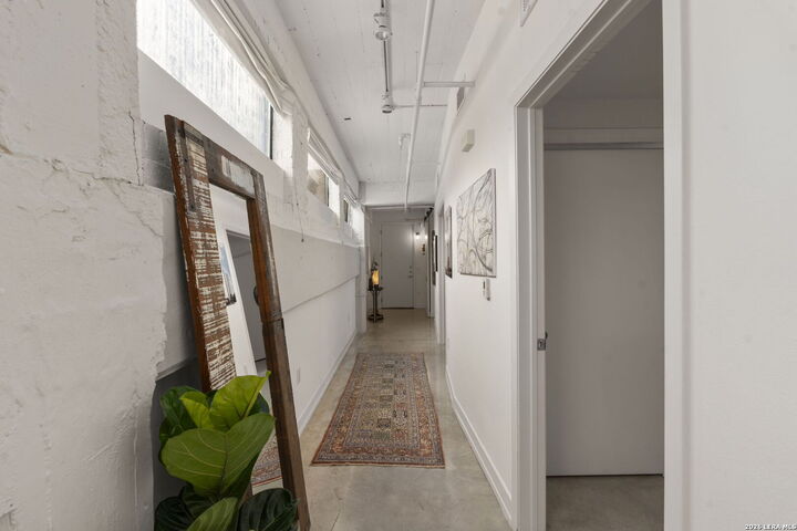 Property Photo:  1401 S Flores 215  TX 78204 