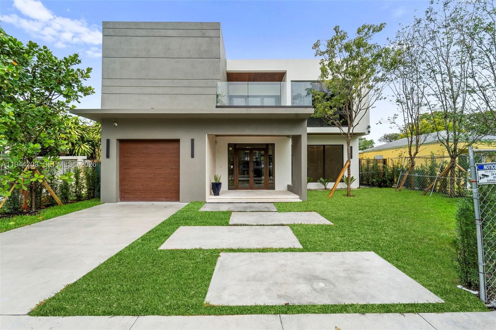 Property Photo:  685 NE 81 St  FL 33138 