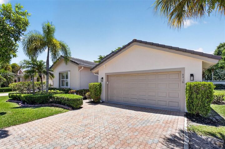 Property Photo:  8418 Marsala Way  FL 33472 