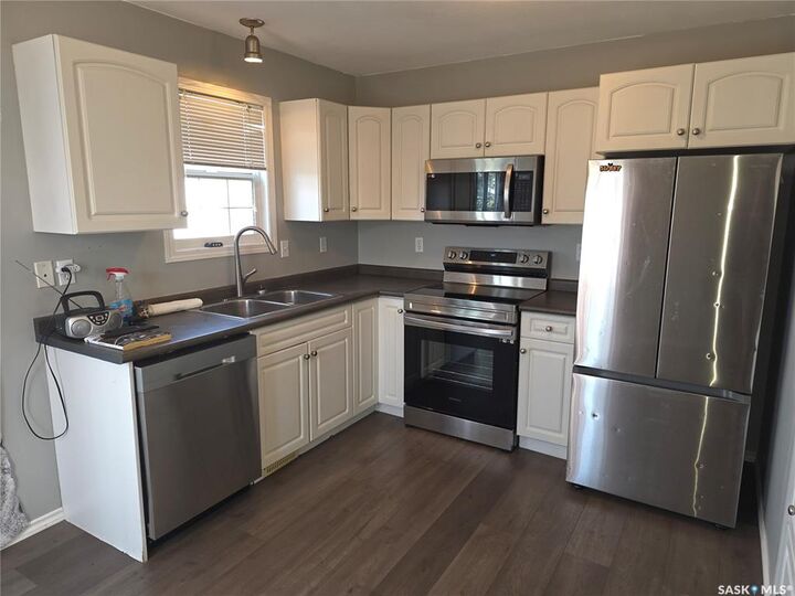 Property Photo: 302 Herold Road 1 SK S7V 1J3