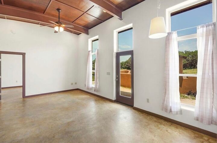 Property Photo: 658 Maple Lane TX 78657