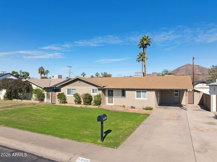 Property Photo: 5438 E Pinchot Avenue AZ 85018