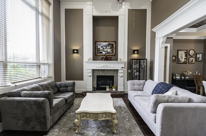 Photo de la propriété:  8151 Claybrook Road  BC V7C 2L4 