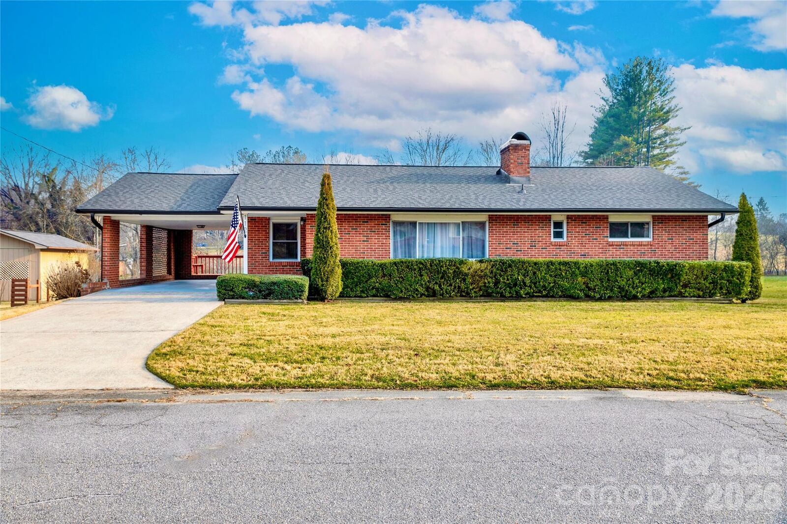 Property Photo: 112 Allison Road NC 28712