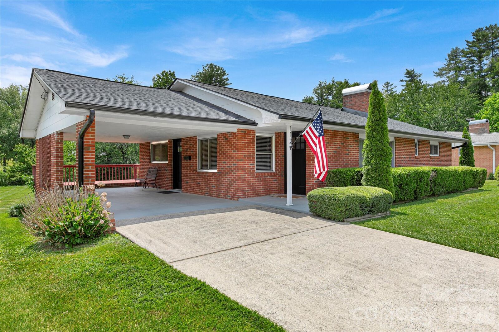 Property Photo: 112 Allison Road NC 28712