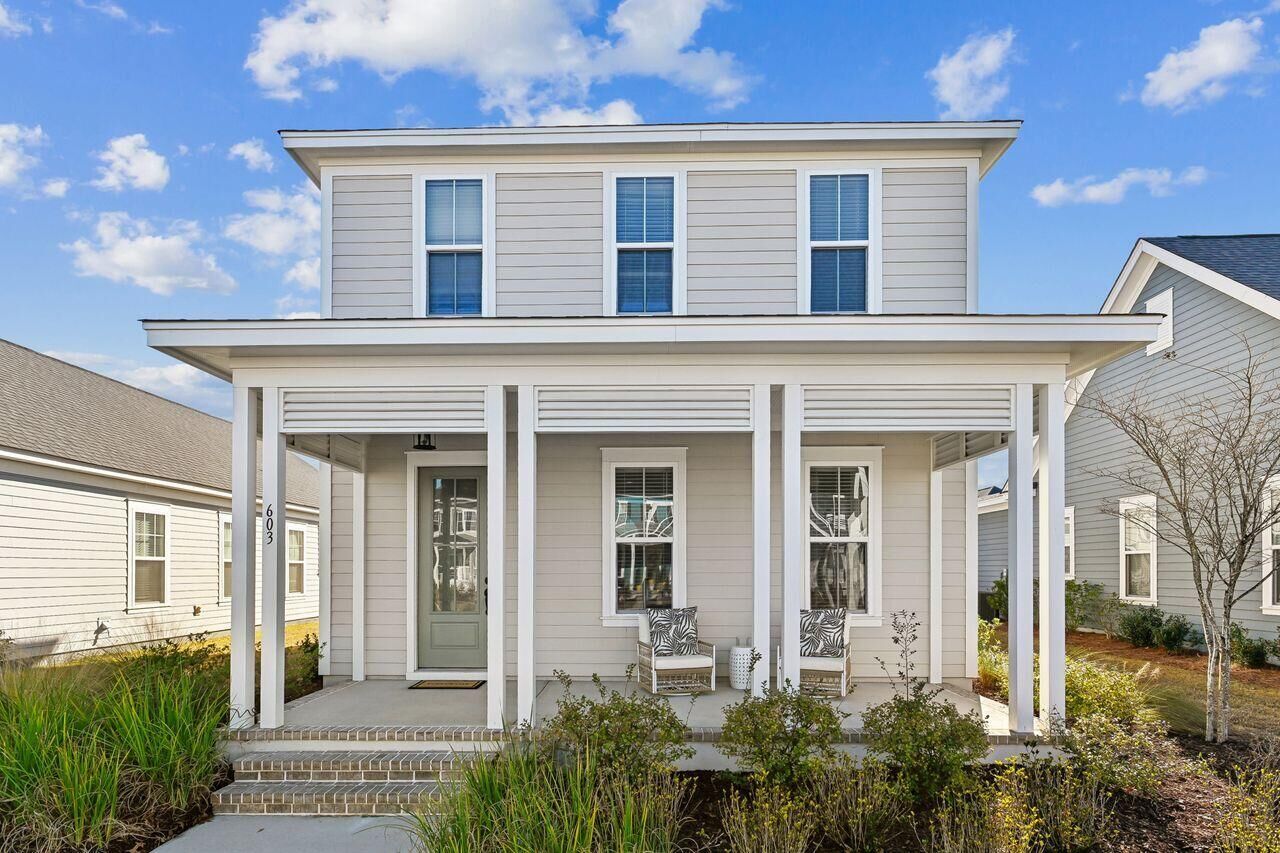 Property Photo: 603 Blueway Avenue SC 29486