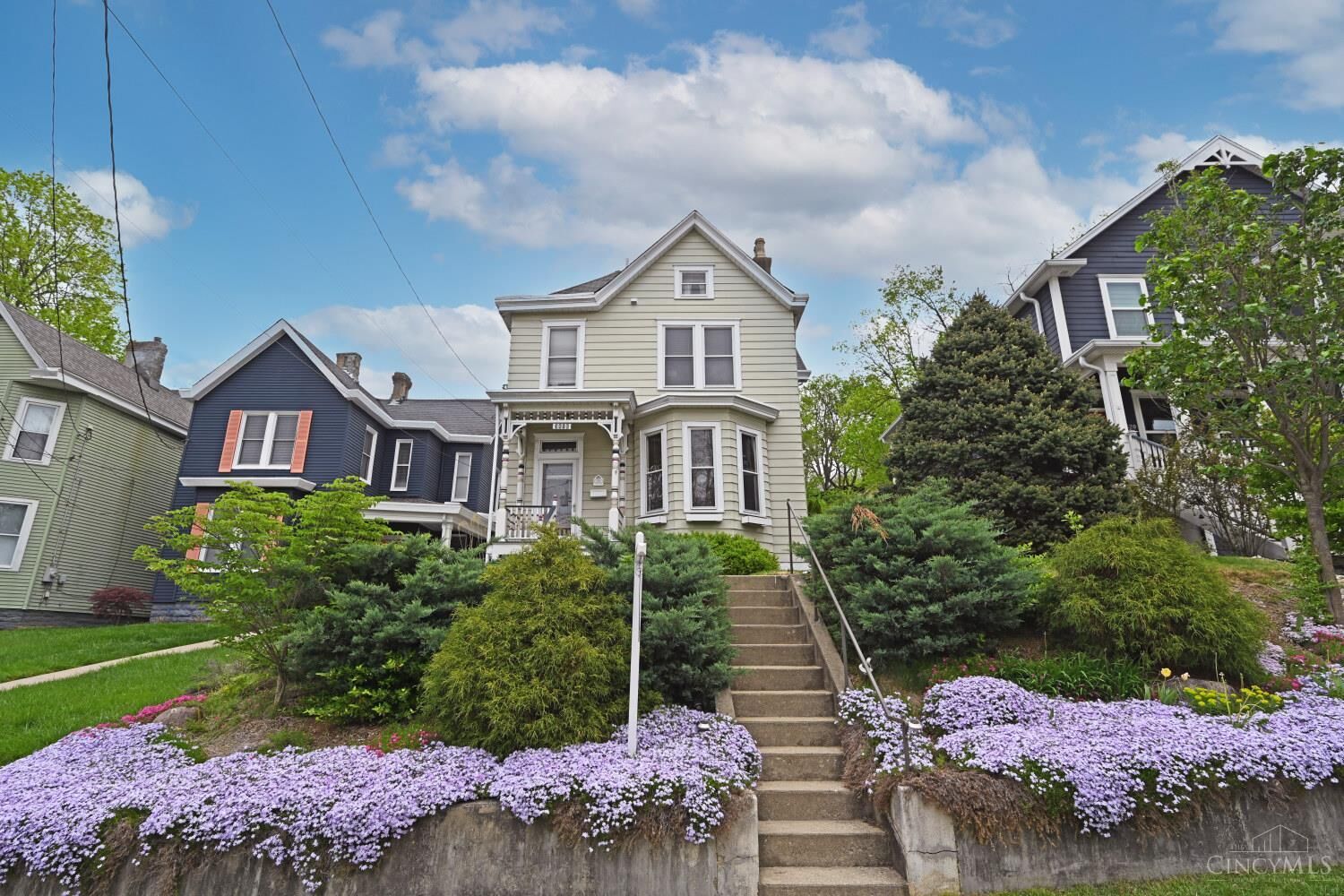 Property Photo:  3616 Woodbridge Place  OH 45226 