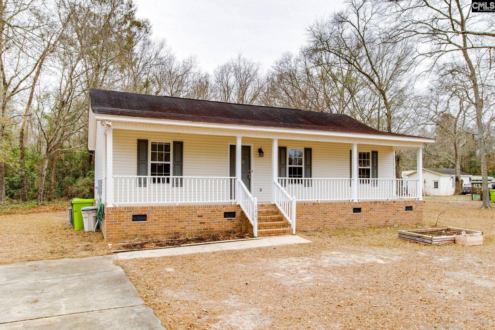 Property Photo:  1003 N Firetower  SC 29016 