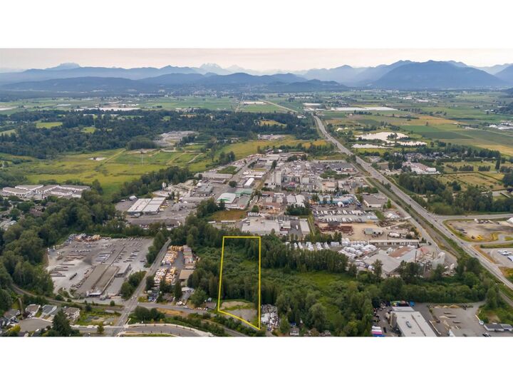 Property Photo: 33675 Morey Avenue BC V2S 2W5