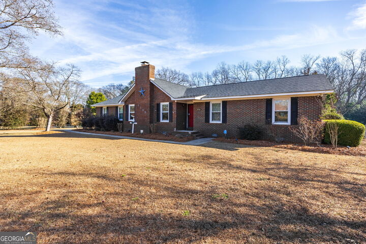 Property Photo: 5758 Shelli Place GA 31216