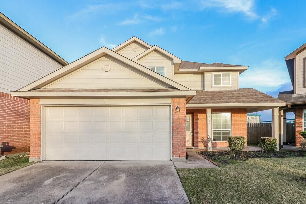 Property Photo:  2406 Glenholly Park Drive  TX 77498 