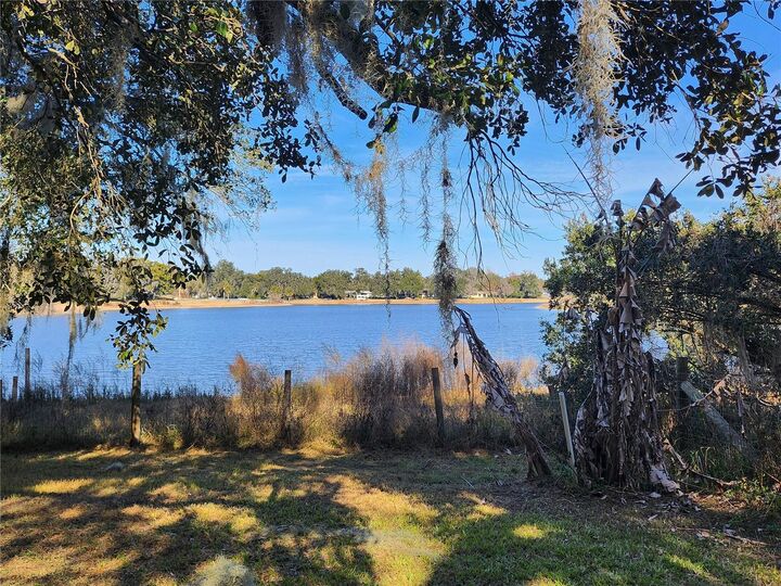 Property Photo:  25 Emerald Drive  FL 34472 