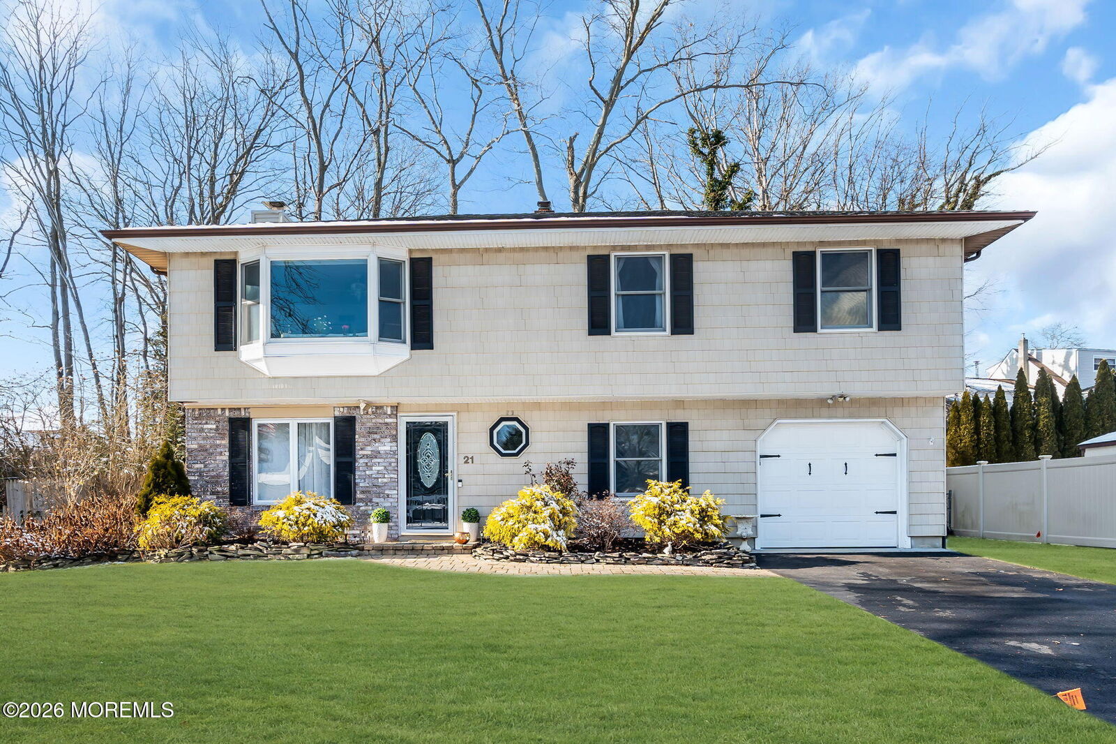 Property Photo:  21 Cliffwood Drive  NJ 07753 