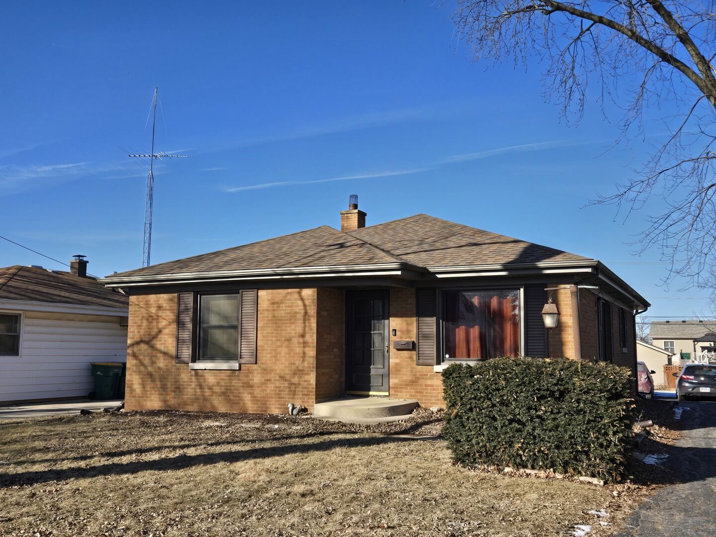 Property Photo:  1123 Roosevelt Avenue  IL 60435 