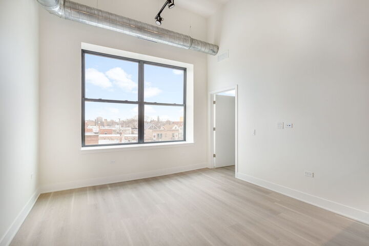 Property Photo:  3801 W 26th Street 202  IL 60623 