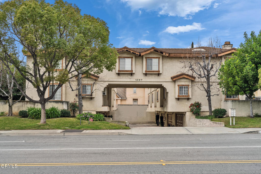 Property Photo:  1037 Sunset Boulevard B  CA 91007 