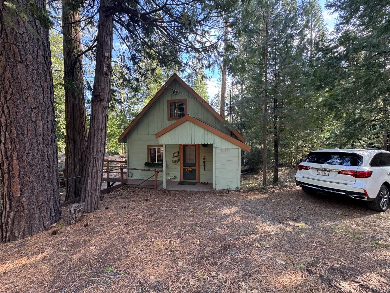 Property Photo: 25271 Rebekah Road CA 95335