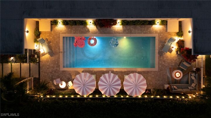 Property Photo: 10042 Vanderbilt Drive FL 34108