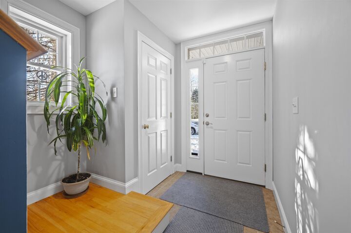 Property Photo:  25 Lilac Lane  NH 03857 