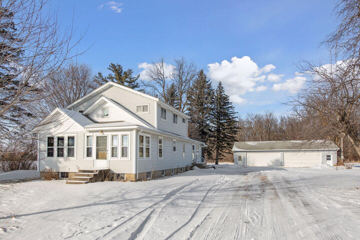 Property Photo: 6276 Drake Drive MN 55359