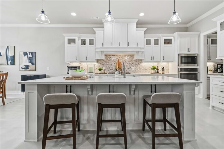 Property Photo: 1504 Ridgeline Avenue AR 72745