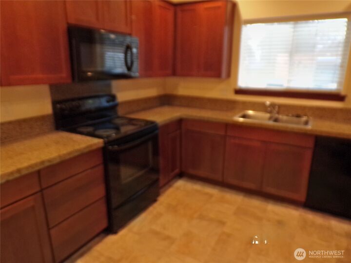 Property Photo:  501 N 105th Street A,B&C  WA 98133 