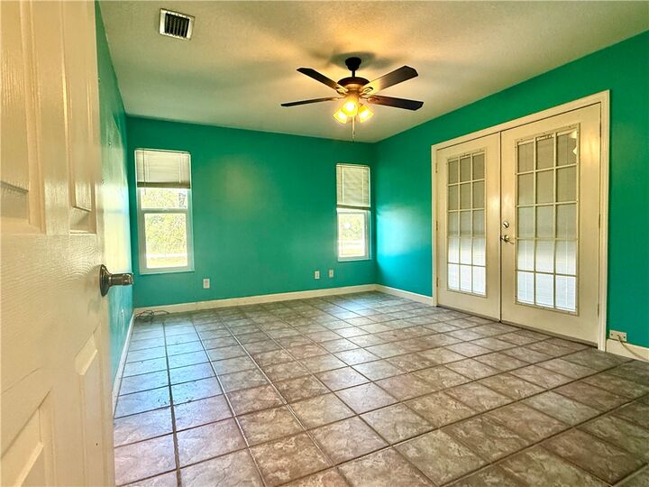Property Photo:  9185 100th Court  FL 32967 