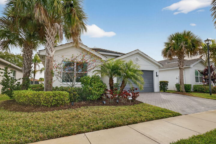 Property Photo:  12168 SW Jasper Lake Way  FL 34987 