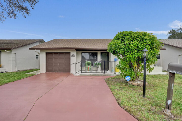 Property Photo: 2273 SW 15th Place FL 33442
