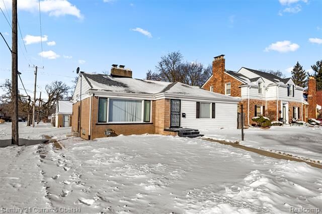 Property Photo:  15805 Lindsay Street  MI 48227 