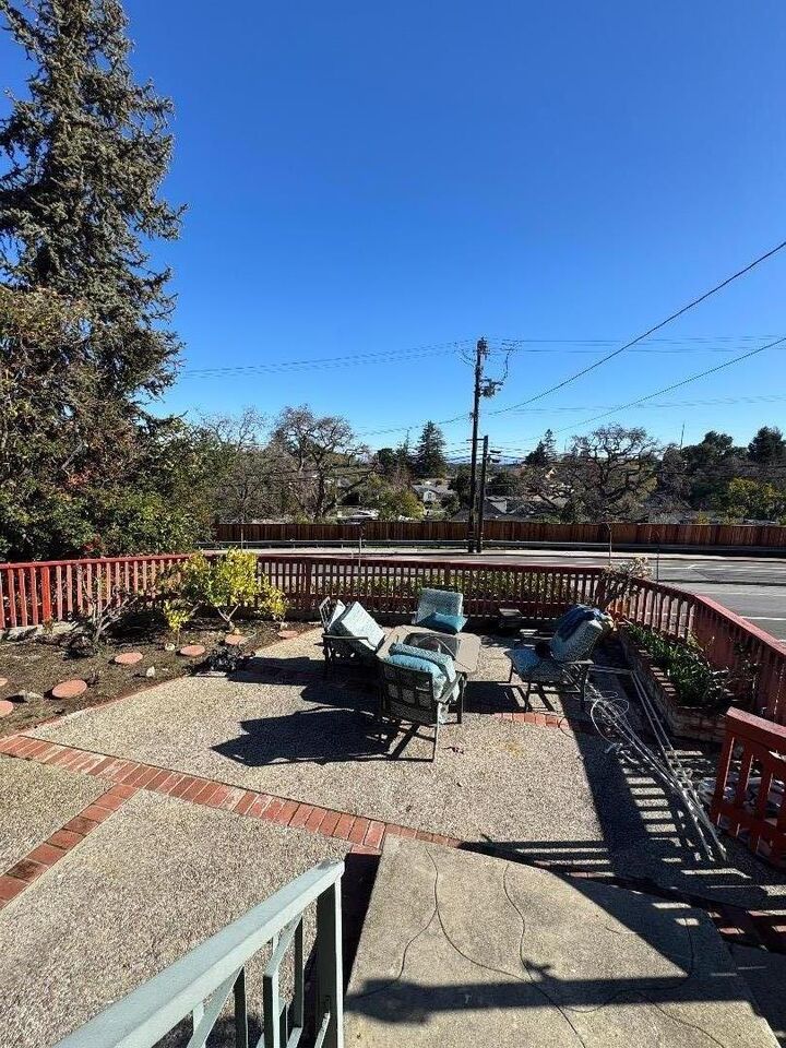 Property Photo:  3534 Jefferson Avenue  CA 94062 