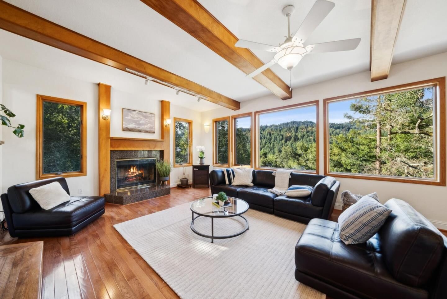 Property Photo: 21386 Sunnyside Road CA 95033