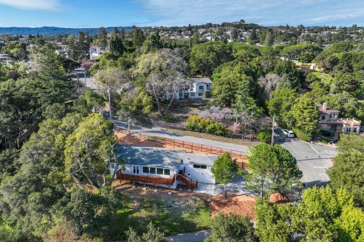 Property Photo: 3803 Hamilton Way CA 94062