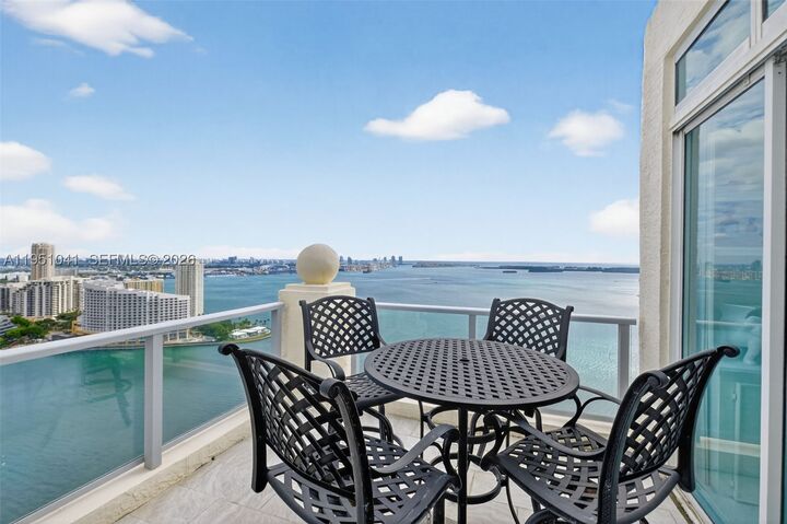 Property Photo: 1155 Brickell Bay Dr Ph210 FL 33131