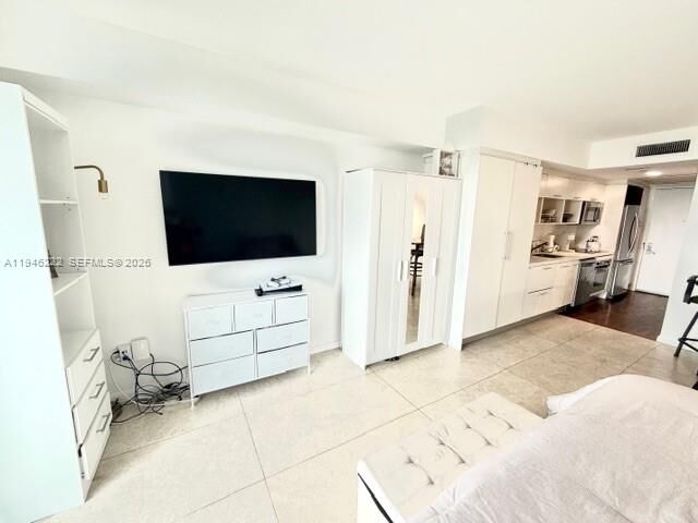 Property Photo:  50 Biscayne Blvd 705  FL 33132 