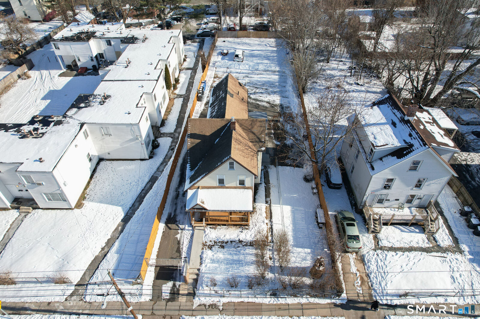 Property Photo:  218 Martin Street  CT 06120 