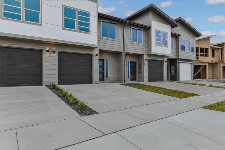 Property Photo:  4529 Road 114  WA 99301 