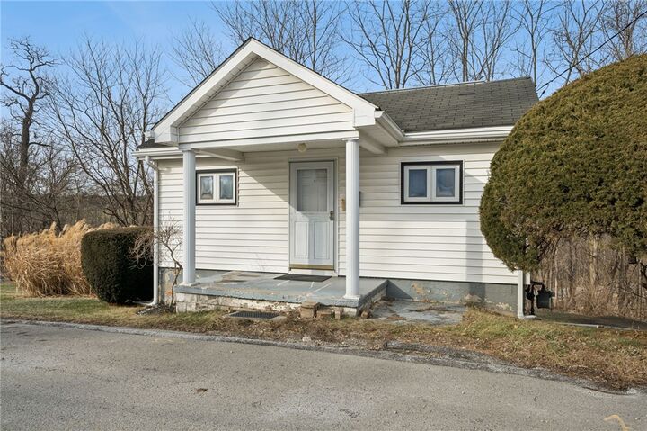 Property Photo:  3 Sewickley Ave  PA 15637 