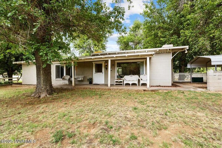 Property Photo:  376 E Quarterhorse Lane  AZ 86322 