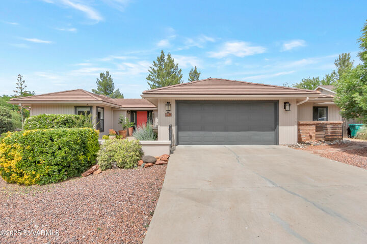 Property Photo:  35 Broken Lance  AZ 86351 